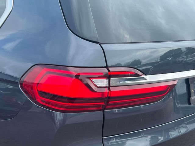 Used 2019 BMW X7 xDrive50i w/ Premium Package AWD/4WD image 9