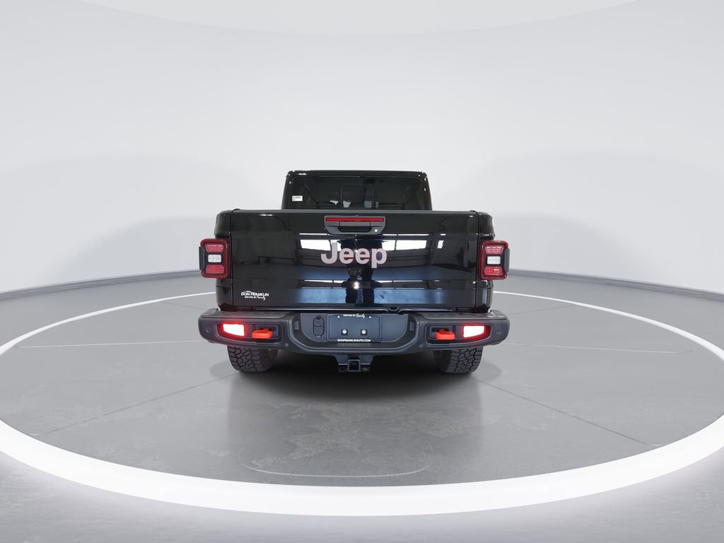Used 2025 Jeep Gladiator Mojave image 7