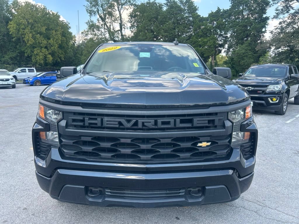 Used 2022 Chevrolet Silverado 1500 Custom AWD/4WD image 2
