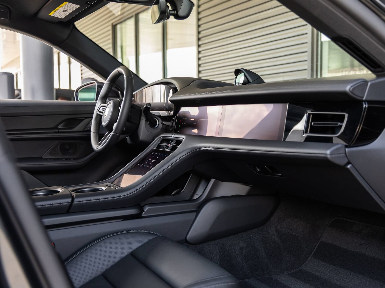 New 2026 Porsche Taycan 4S AWD/4WD image 46