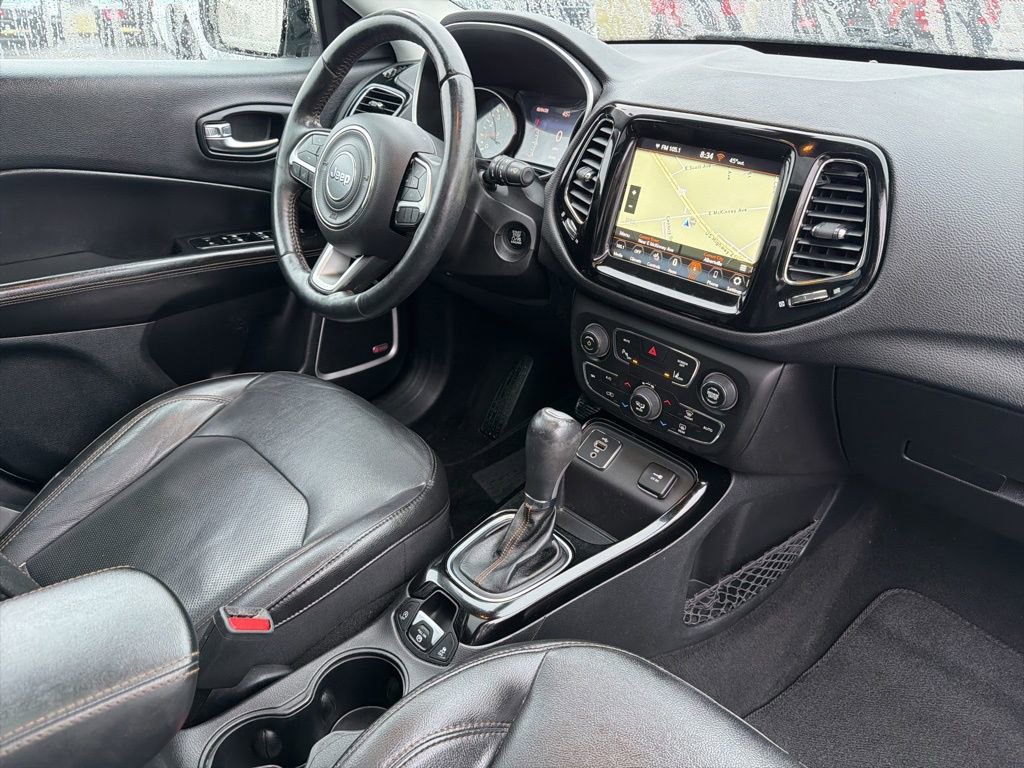 Used 2018 Jeep Compass Limited w/ Navigation Group image 28