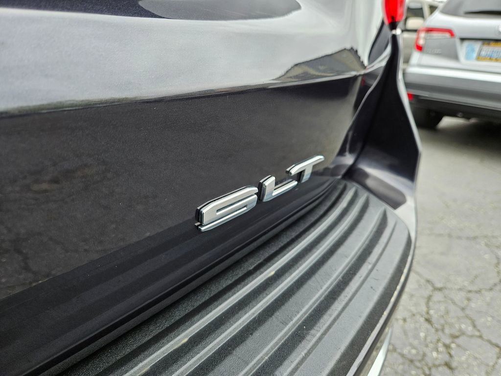 Used 2023 GMC Yukon SLT image 10