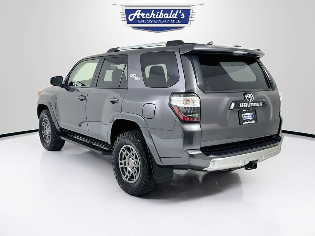 Used 2018 Toyota 4Runner TRD Off-Road w/ TRD Performance Package AWD/4WD image 6