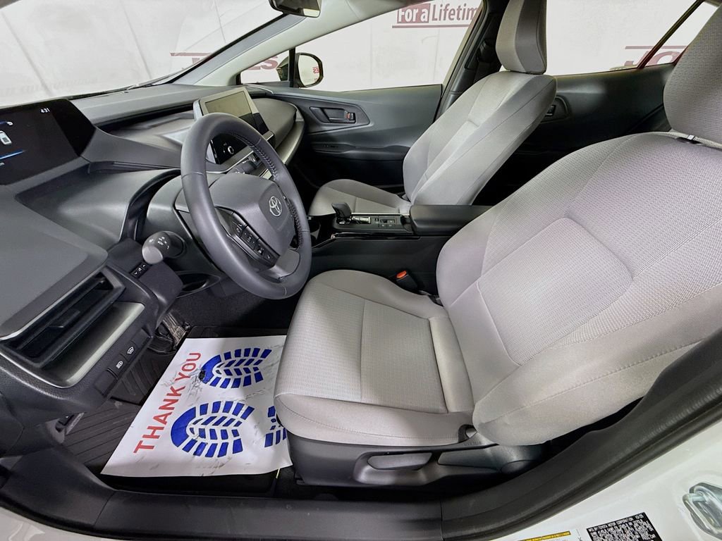 Used 2026 Toyota Prius LE image 23