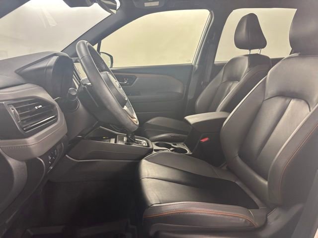 Used 2025 Subaru Forester Sport w/ Popular Package #2 AWD/4WD image 16