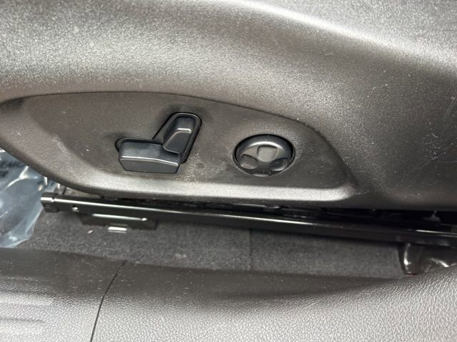 Used 2015 Jeep Renegade Limited AWD/4WD image 15