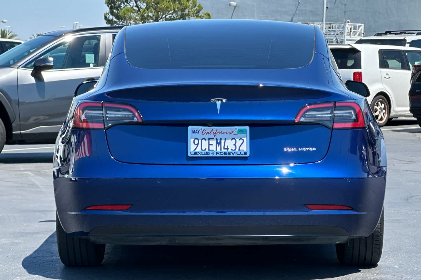 Used 2022 Tesla Model 3 Long Range AWD/4WD image 8