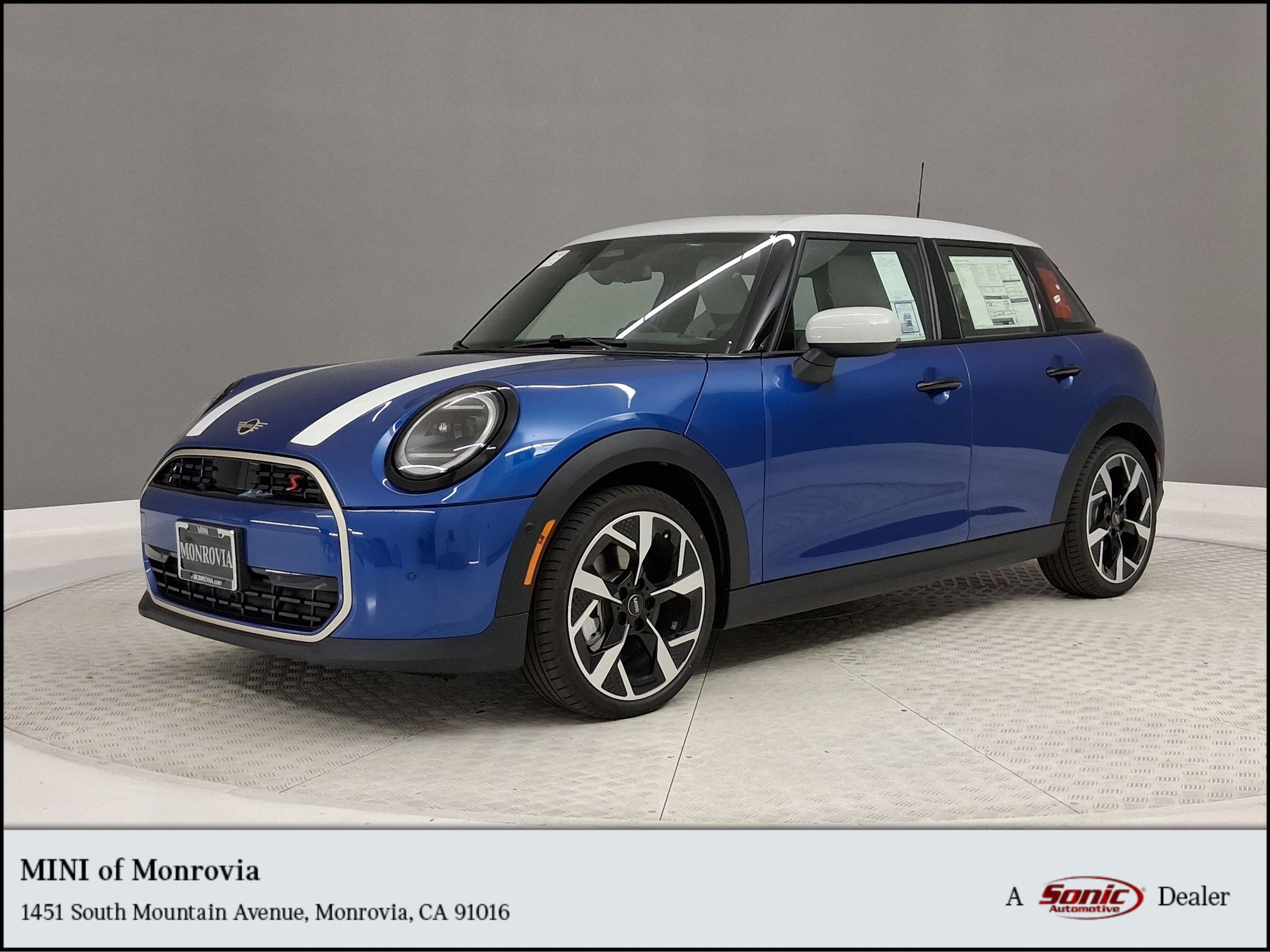 New 2026 MINI Cooper S image 1