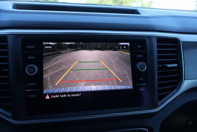 Used 2018 Volkswagen Atlas SE image 25