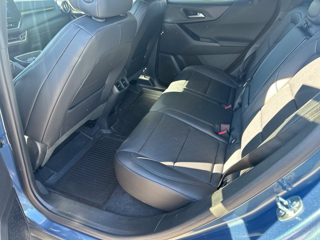 Used 2026 Chevrolet Equinox LT FWD image 10