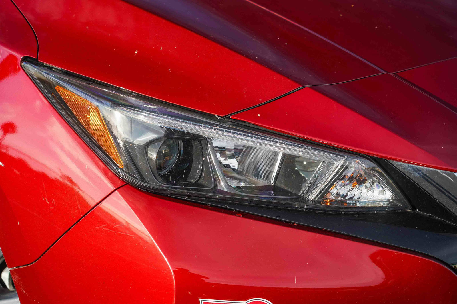 Used 2021 Nissan Leaf SV image 2