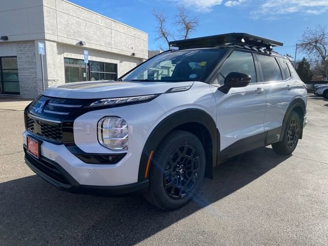 New 2026 Mitsubishi Outlander Trail Edition