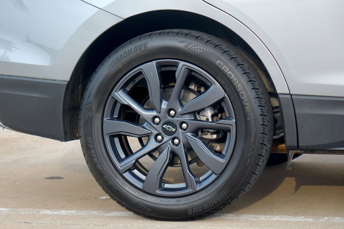 Used 2024 Chevrolet Equinox RS FWD image 30