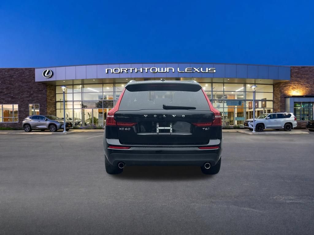 Used 2019 Volvo XC60 T6 Momentum w/ Multimedia Package AWD/4WD image 21
