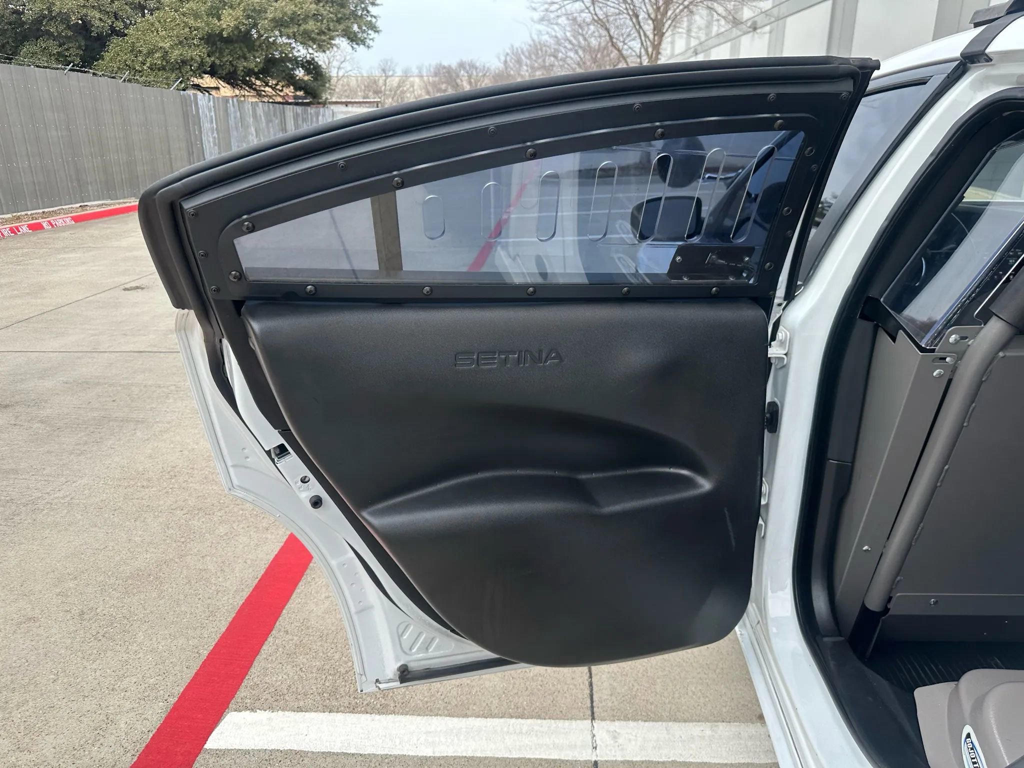 Used 2019 Dodge Charger Police w/ Fleet Safety Group image 18