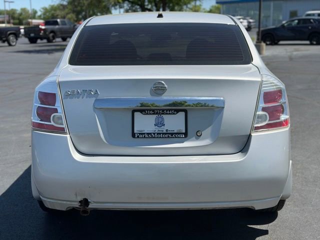 Used 2010 Nissan Sentra 2.0 S FWD image 6