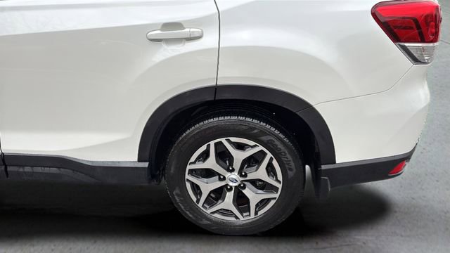 Used 2019 Subaru Forester Premium image 35