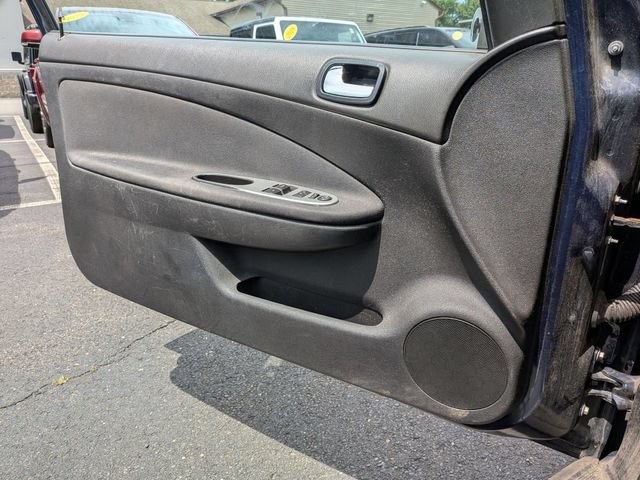 Used 2008 Pontiac G5 FWD image 16