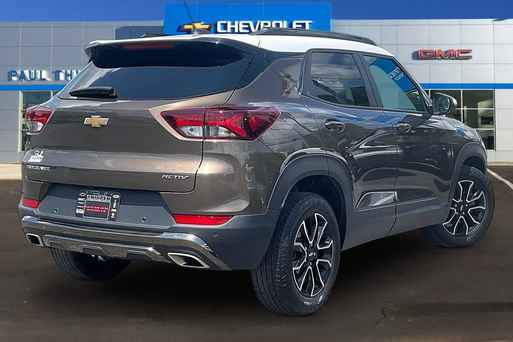 Used 2022 Chevrolet TrailBlazer ACTIV w/ Technology Package FWD image 6