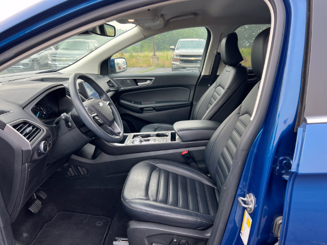 Used 2024 Ford Edge SEL w/ Convenience Package AWD/4WD image 5