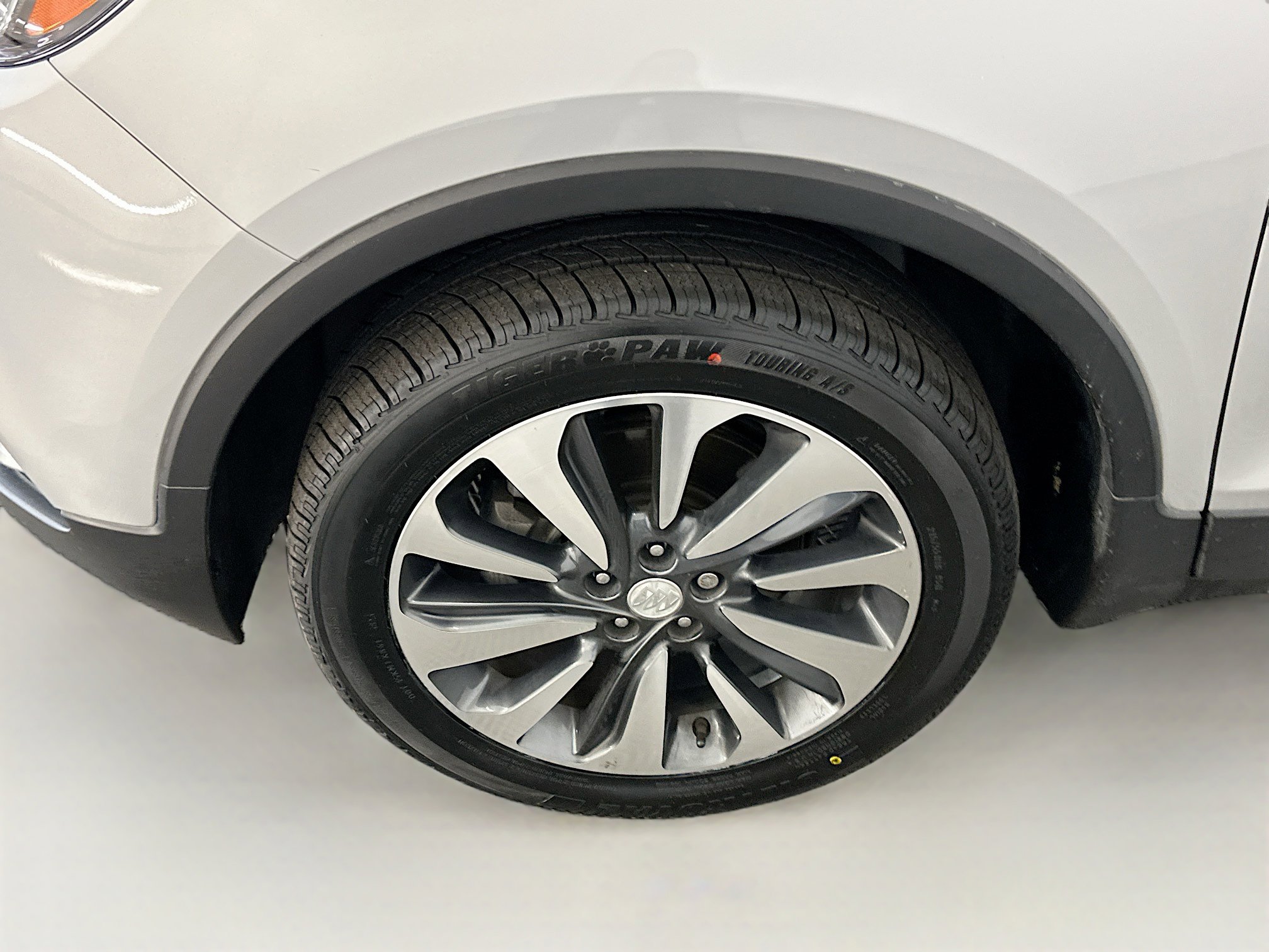 Used 2021 Buick Encore Preferred w/ Safety Package image 11