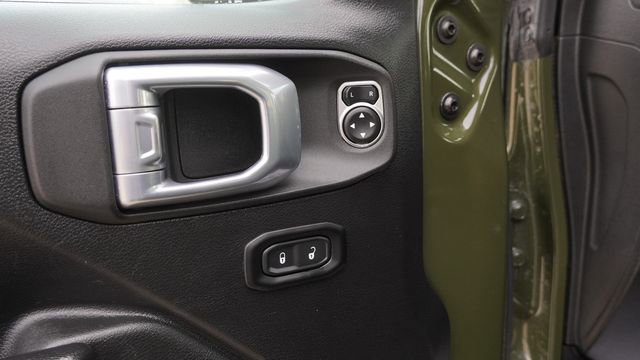 Certified 2023 Jeep Gladiator Rubicon image 19