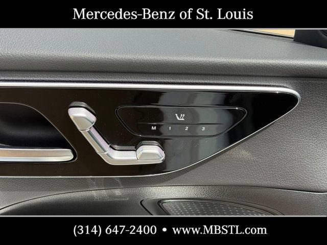 New 2026 Mercedes-Benz C 300 4MATIC Sedan image 14