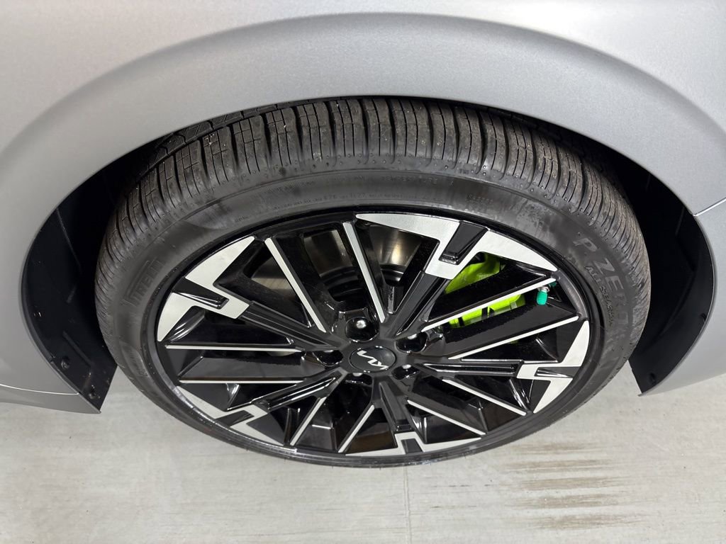 New 2026 Kia K5 GT FWD image 11