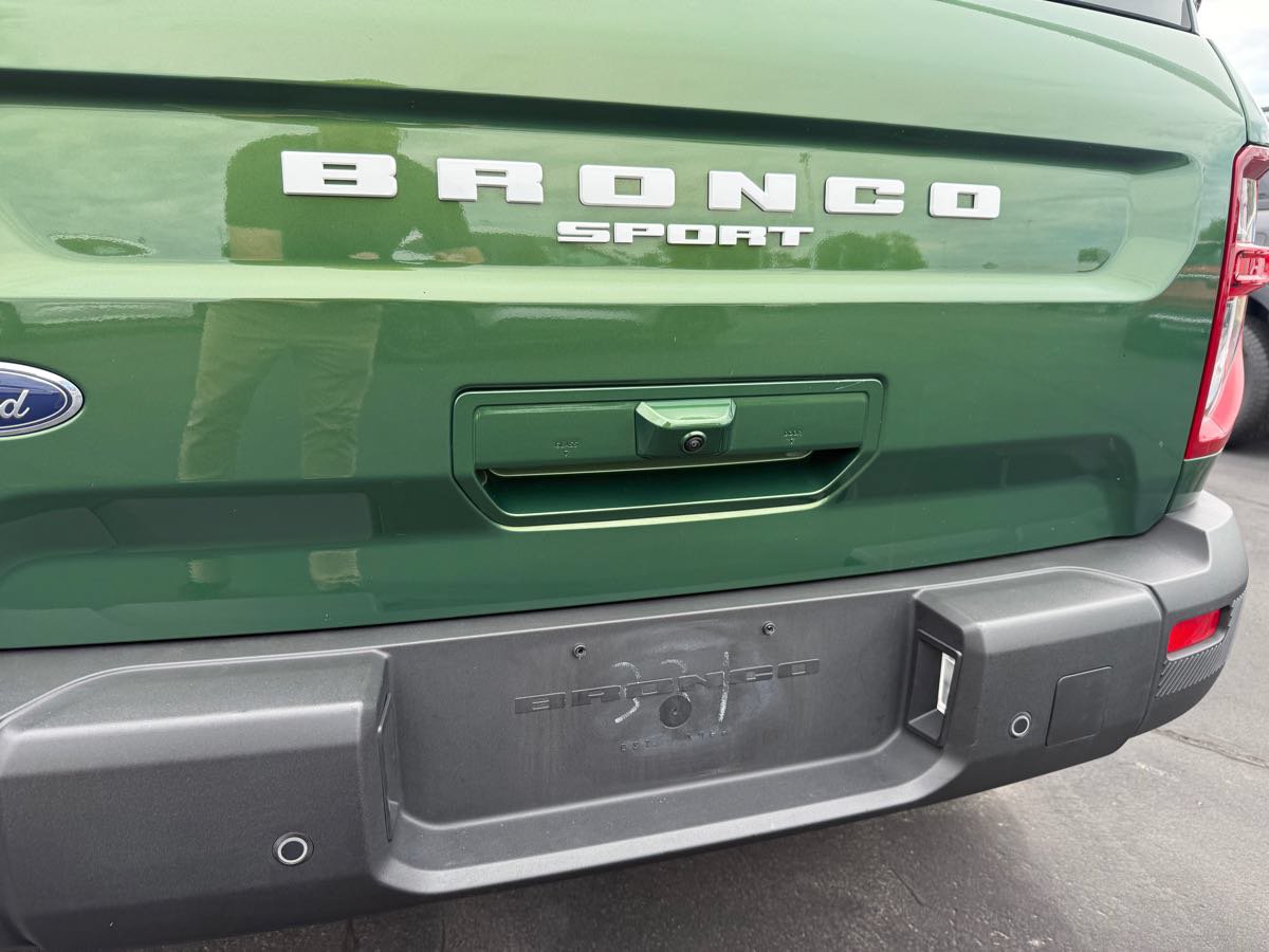 Used 2025 Ford Bronco Sport Outer Banks w/ Outer Banks Tech Package+ AWD/4WD image 7