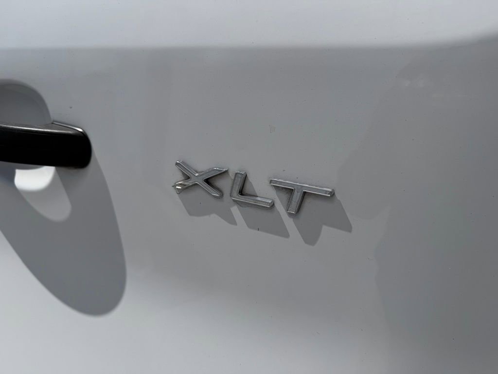 Used 2022 Ford Transit 350 XLT image 10