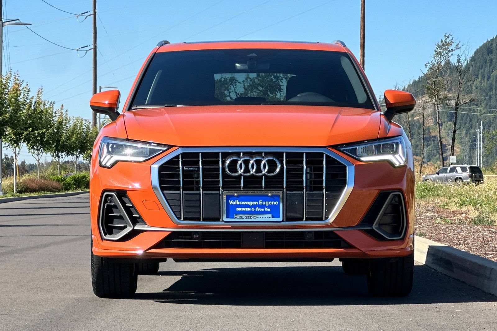 Used 2025 Audi Q3 2.0T Premium AWD/4WD image 8