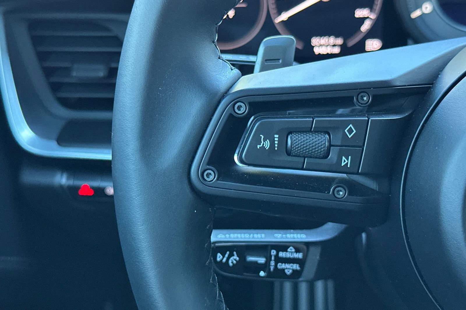 Used 2022 Porsche 911 Turbo S image 29