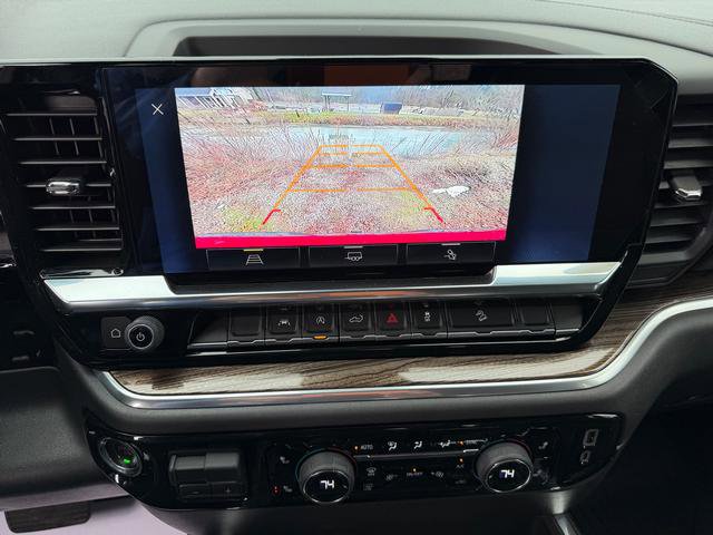 Used 2025 Chevrolet Silverado 1500 LT Trail Boss w/ Convenience Package II image 21