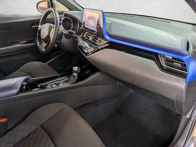 Used 2021 Toyota C-HR XLE FWD image 29