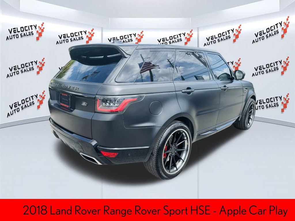 Used 2018 Land Rover Range Rover Sport HSE AWD/4WD image 3
