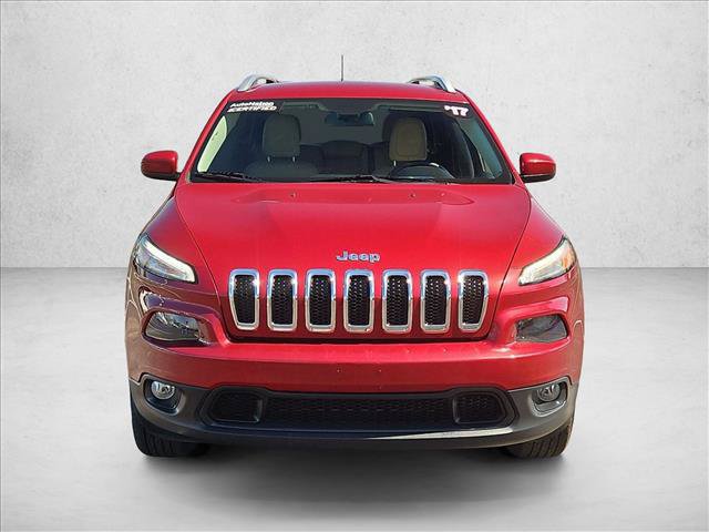Used 2017 Jeep Cherokee Latitude w/ True North Edition AWD/4WD image 2