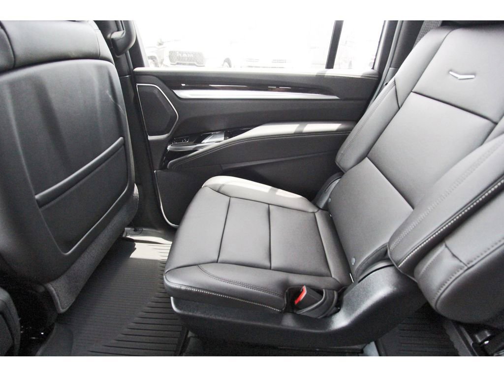 New 2026 Cadillac Escalade ESV 2WD image 12