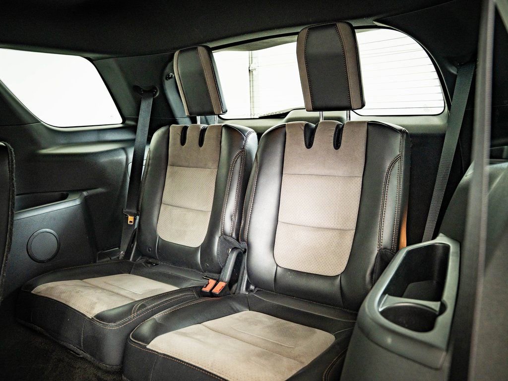 Used 2017 Ford Explorer XLT w/ Equipment Group 202A image 43