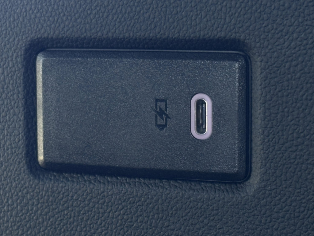 Used 2022 Chevrolet Tahoe High Country w/ Premium Package 2 image 26