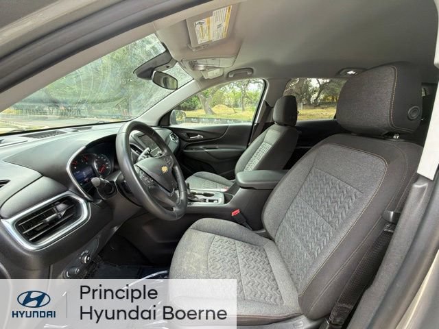 Used 2023 Chevrolet Equinox LT w/ Driver Convenience Package AWD/4WD image 11