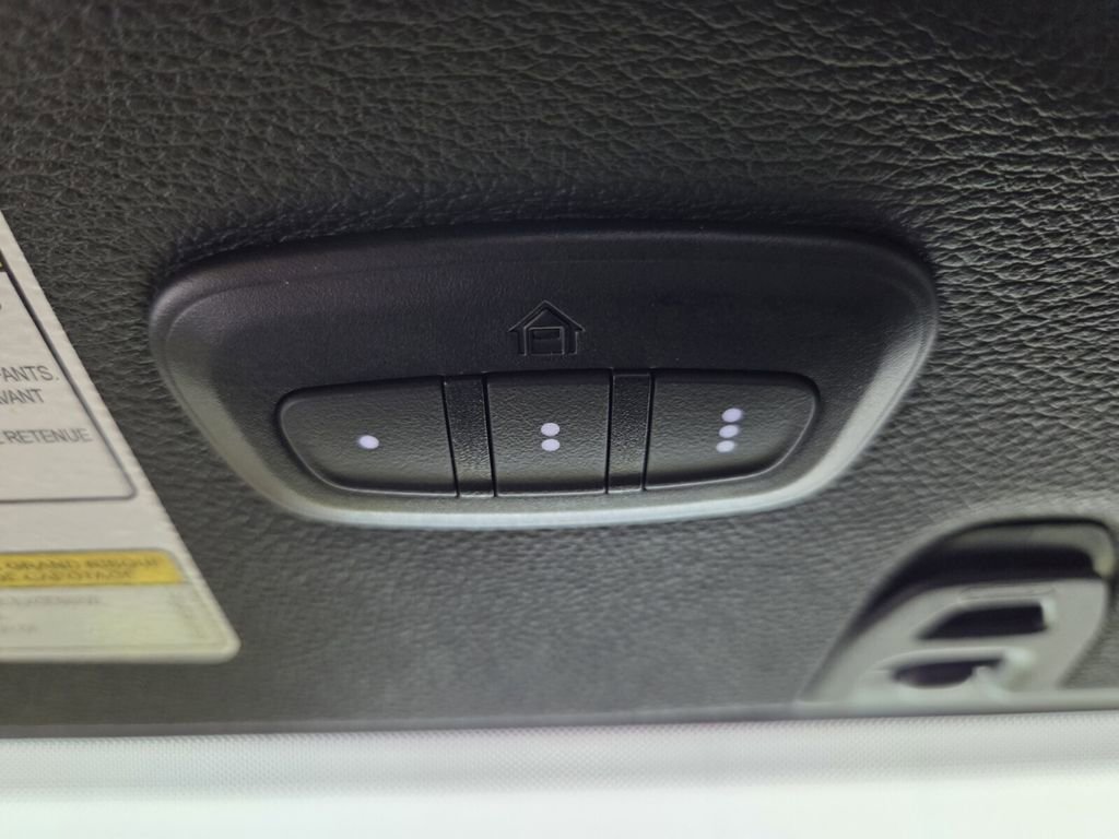 Certified 2023 Jeep Wrangler Sahara w/ Cold Weather Group image 21