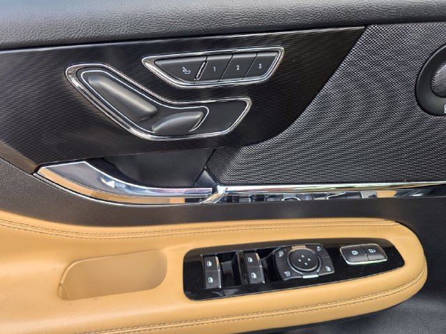 Used 2021 Lincoln Corsair Reserve AWD/4WD image 20