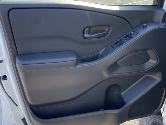 New 2026 Nissan Frontier SV w/ Tow Package image 12