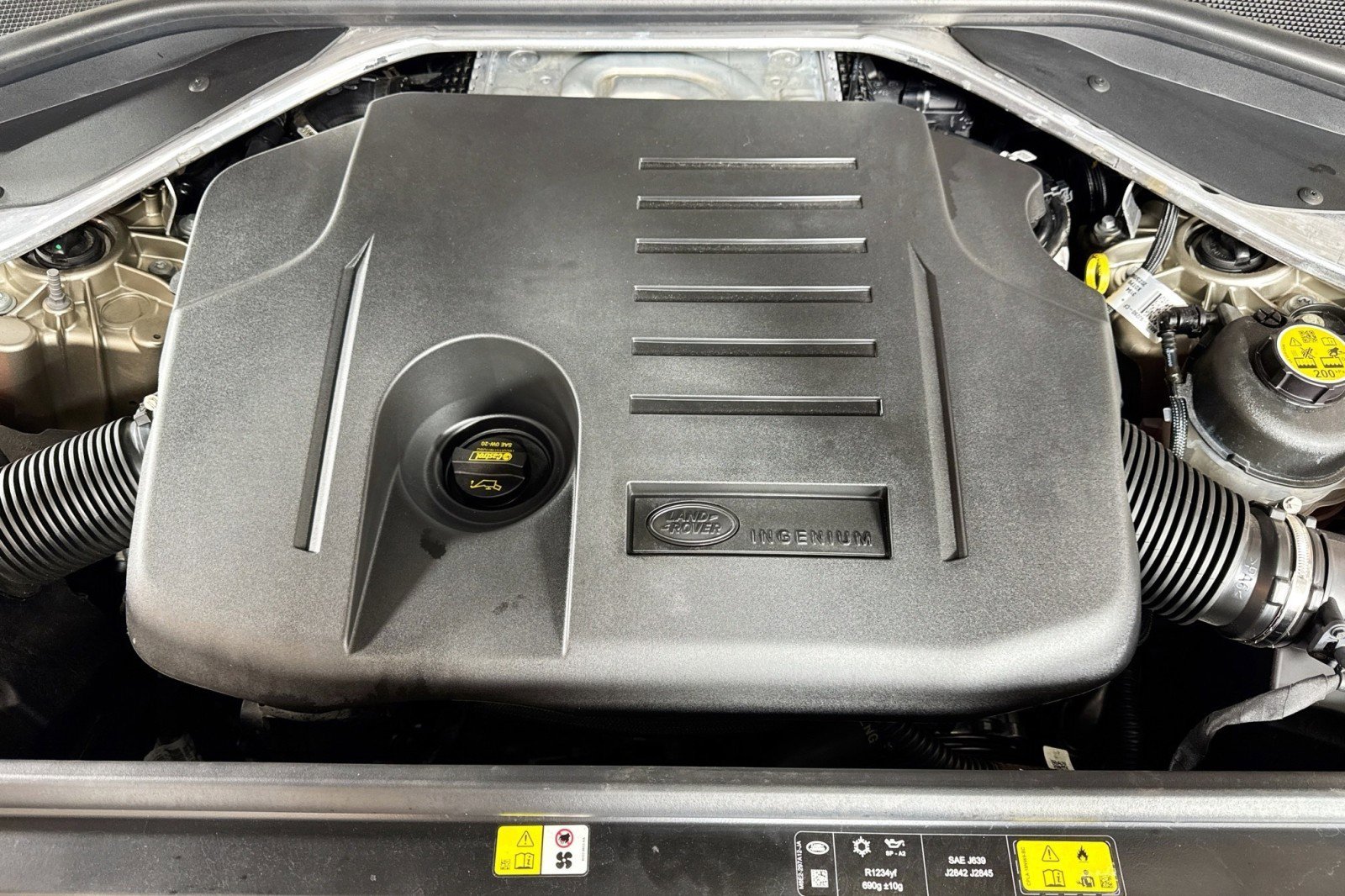 Used 2023 Land Rover Range Rover SE image 28