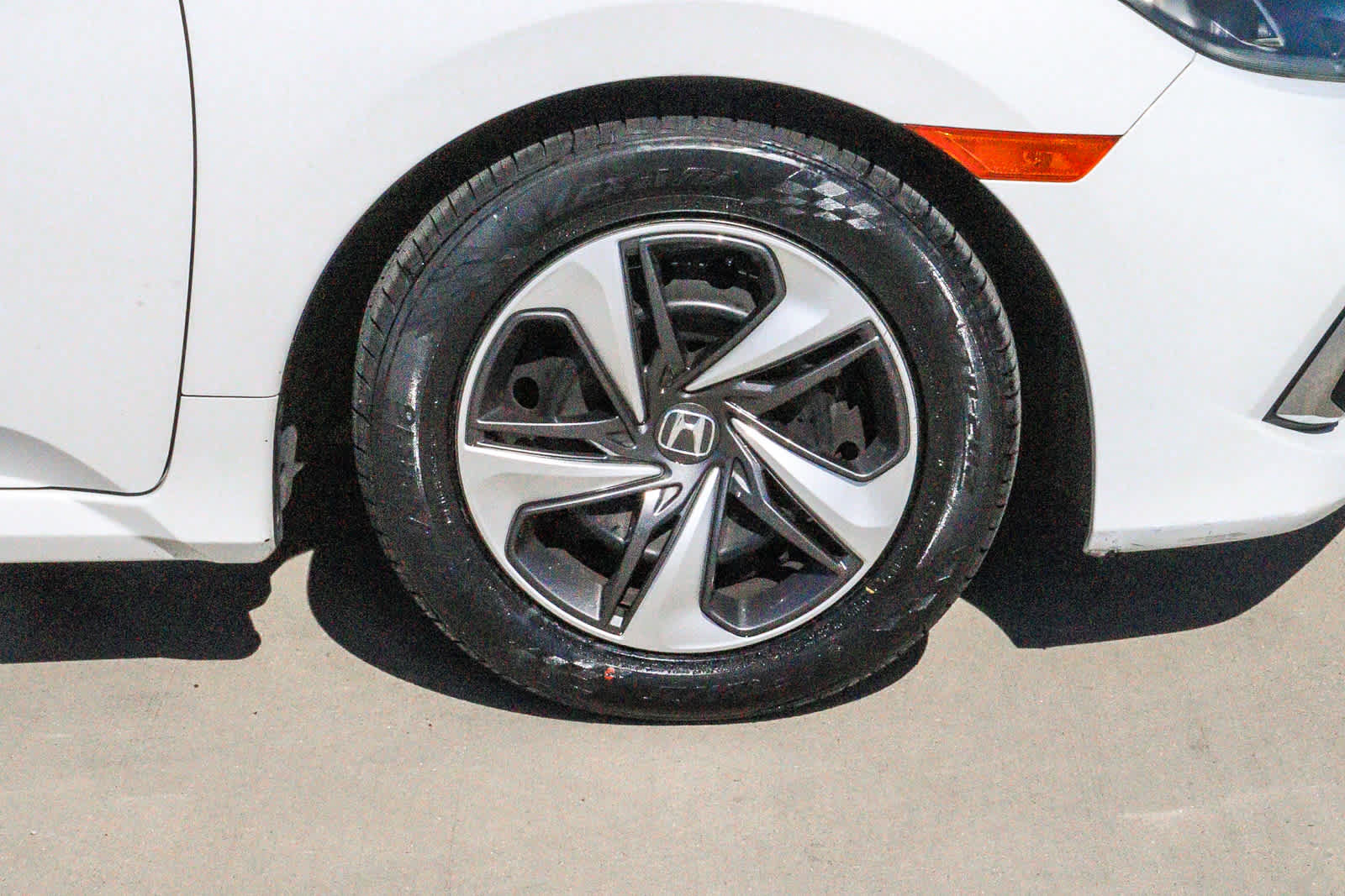 Used 2019 Honda Civic LX image 9