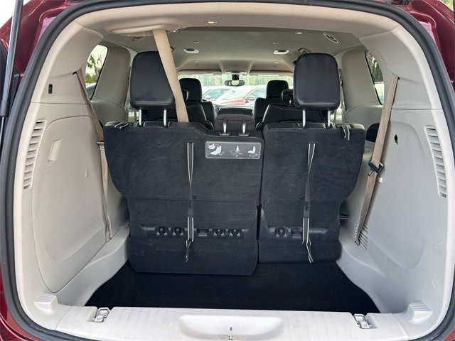 Used 2020 Chrysler Pacifica Touring-L image 14