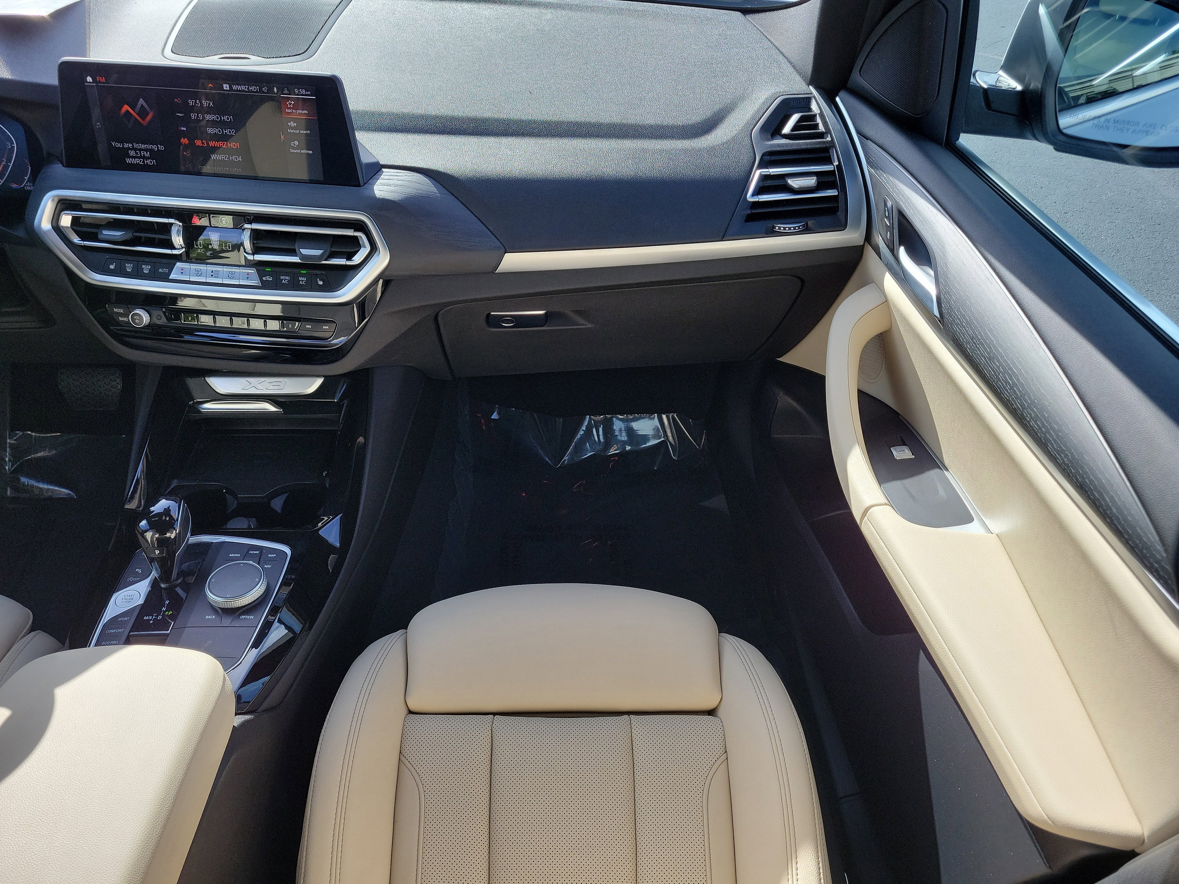 Used 2024 BMW X3 sDrive30i w/ Convenience Package image 16