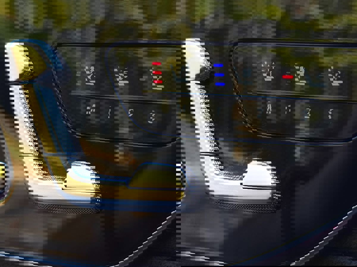 Used 2023 Mercedes-Benz EQS 580 4MATIC SUV image 33