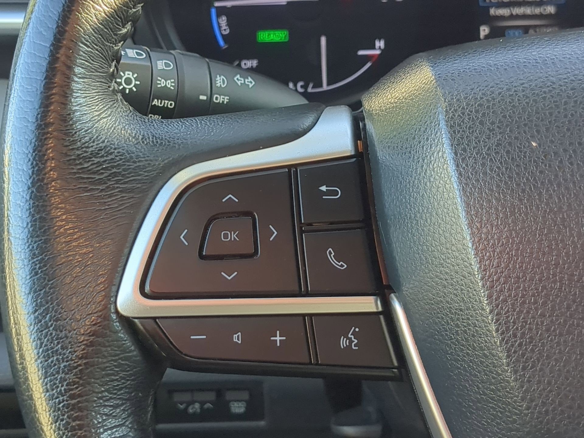 Used 2023 Toyota Sienna XLE image 18