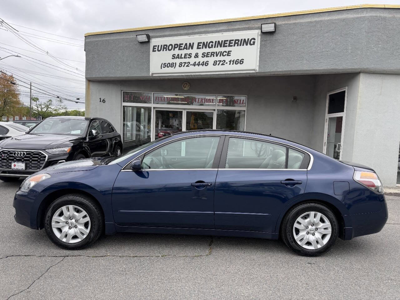 Used 2009 Nissan Altima 2.5 S w/ Convenience Pkg FWD image 4